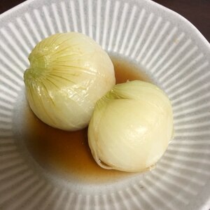 レンジにおまかせ！新玉ねぎのトロトロコンソメ煮